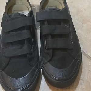 Van's Velcro Tennis Shoes